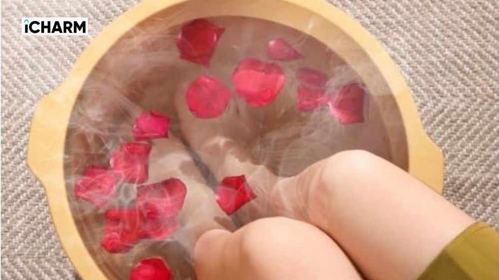 Công dụng tuyệt vời của tinh dầu ngâm chân